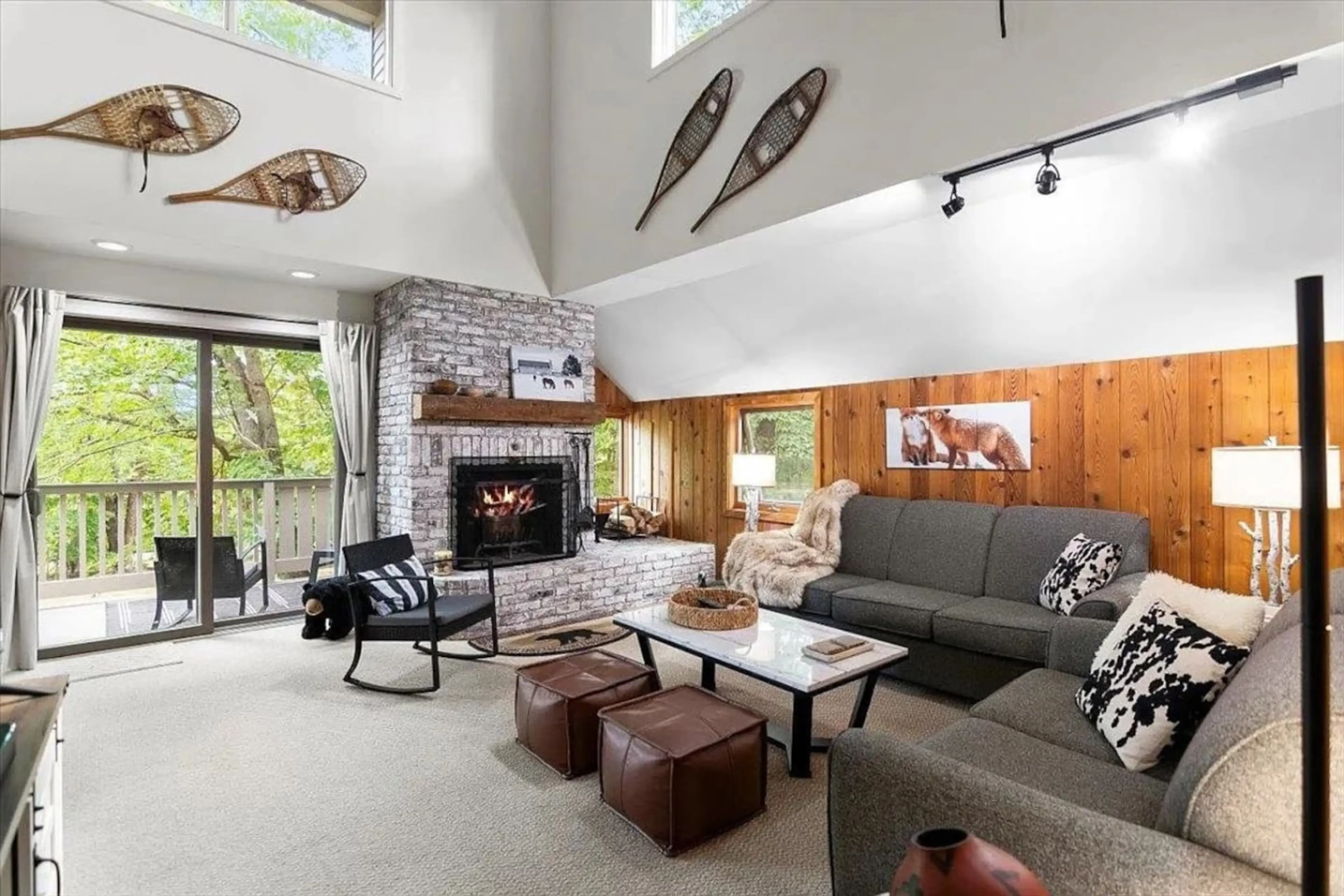 Snowfall Retreat in Piper Ridge, Stratton Mountain